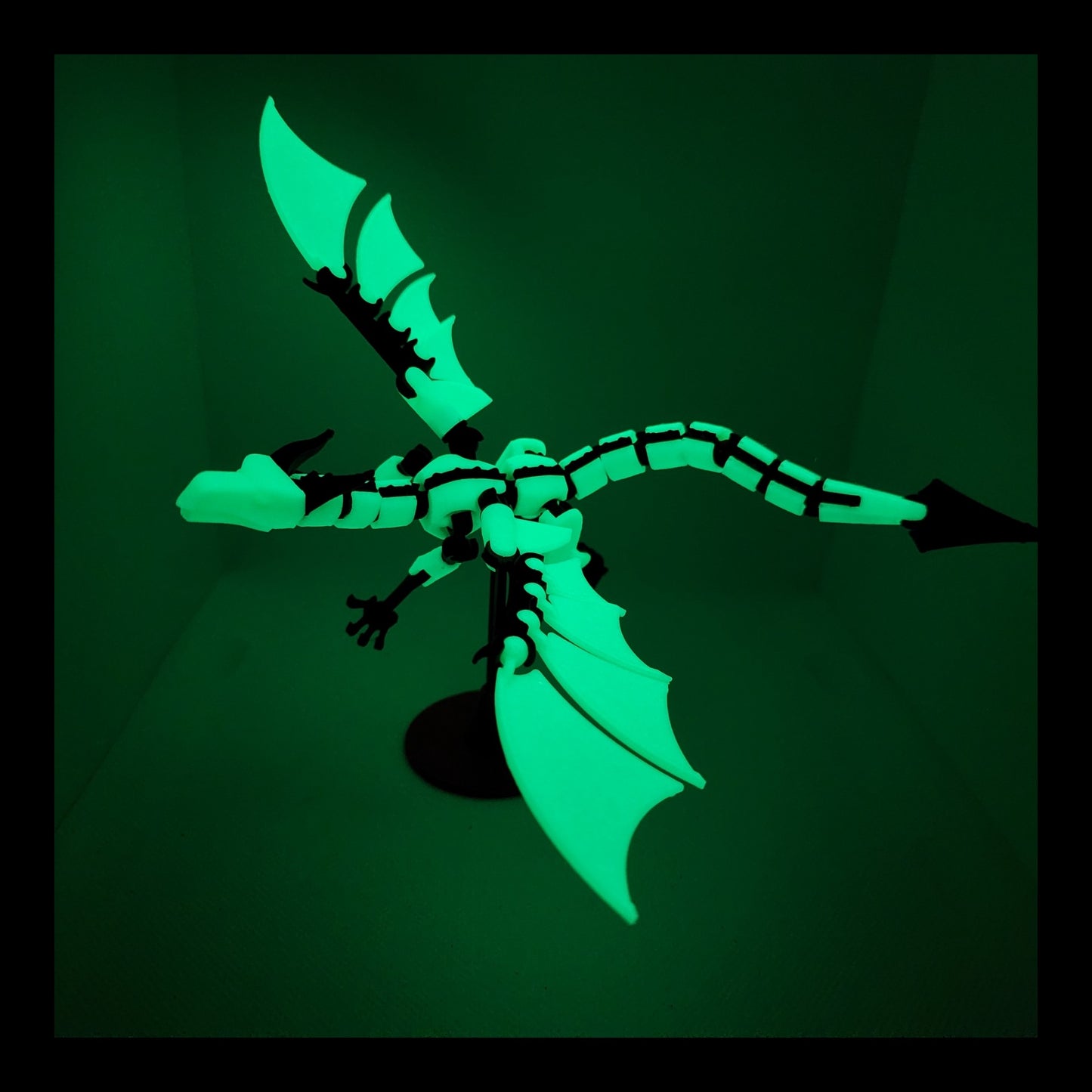 Glow in dark articulated dragon action figure