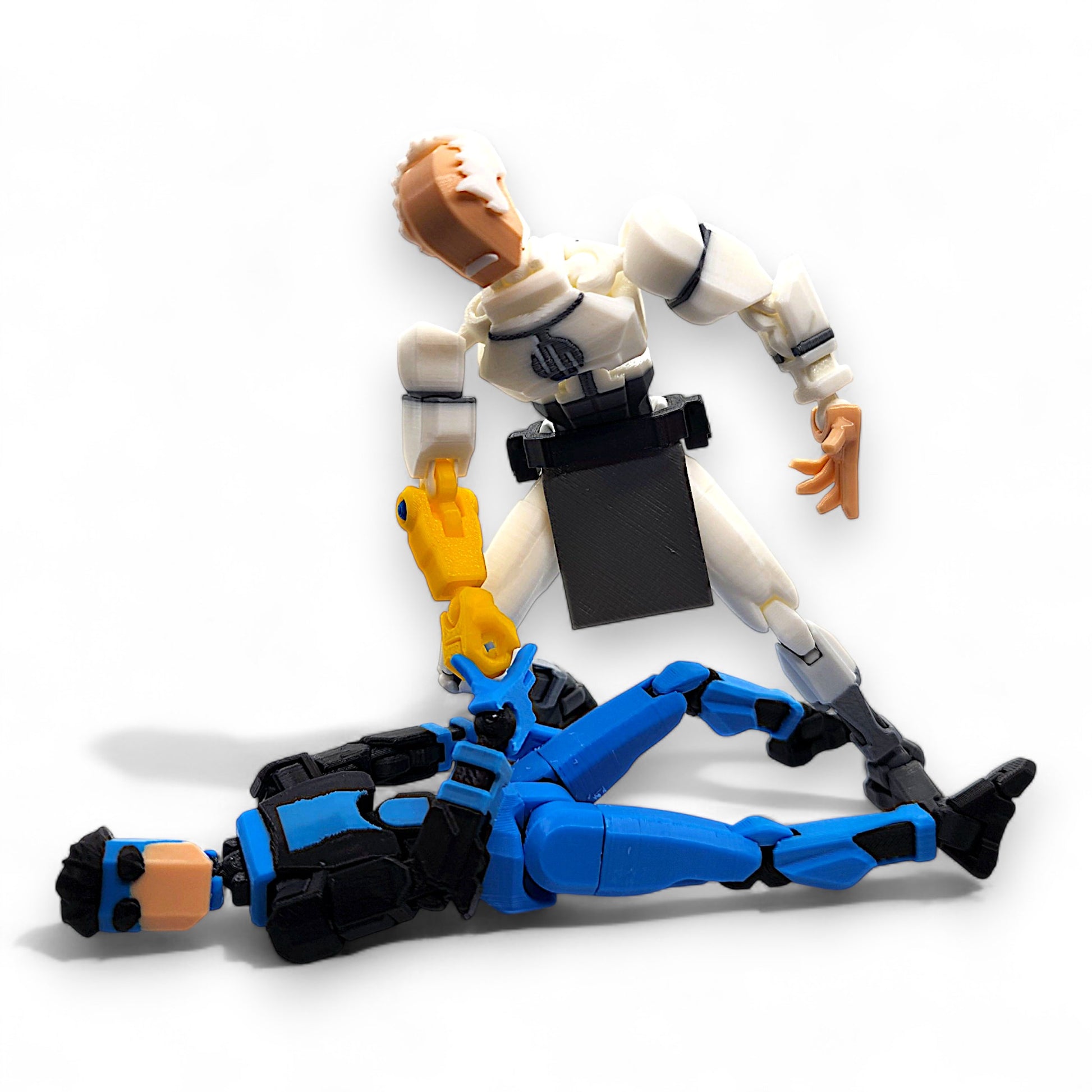 Conquest and Invincible Action Figures in fight scene.