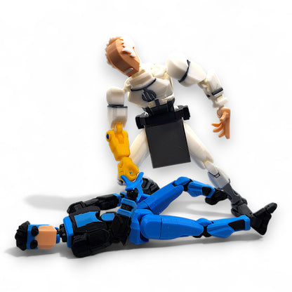Conquest and Invincible Action Figures in fight scene.