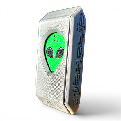 Alien Deck KickFlip