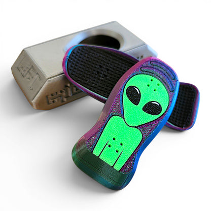 Alien Deck KickFlip