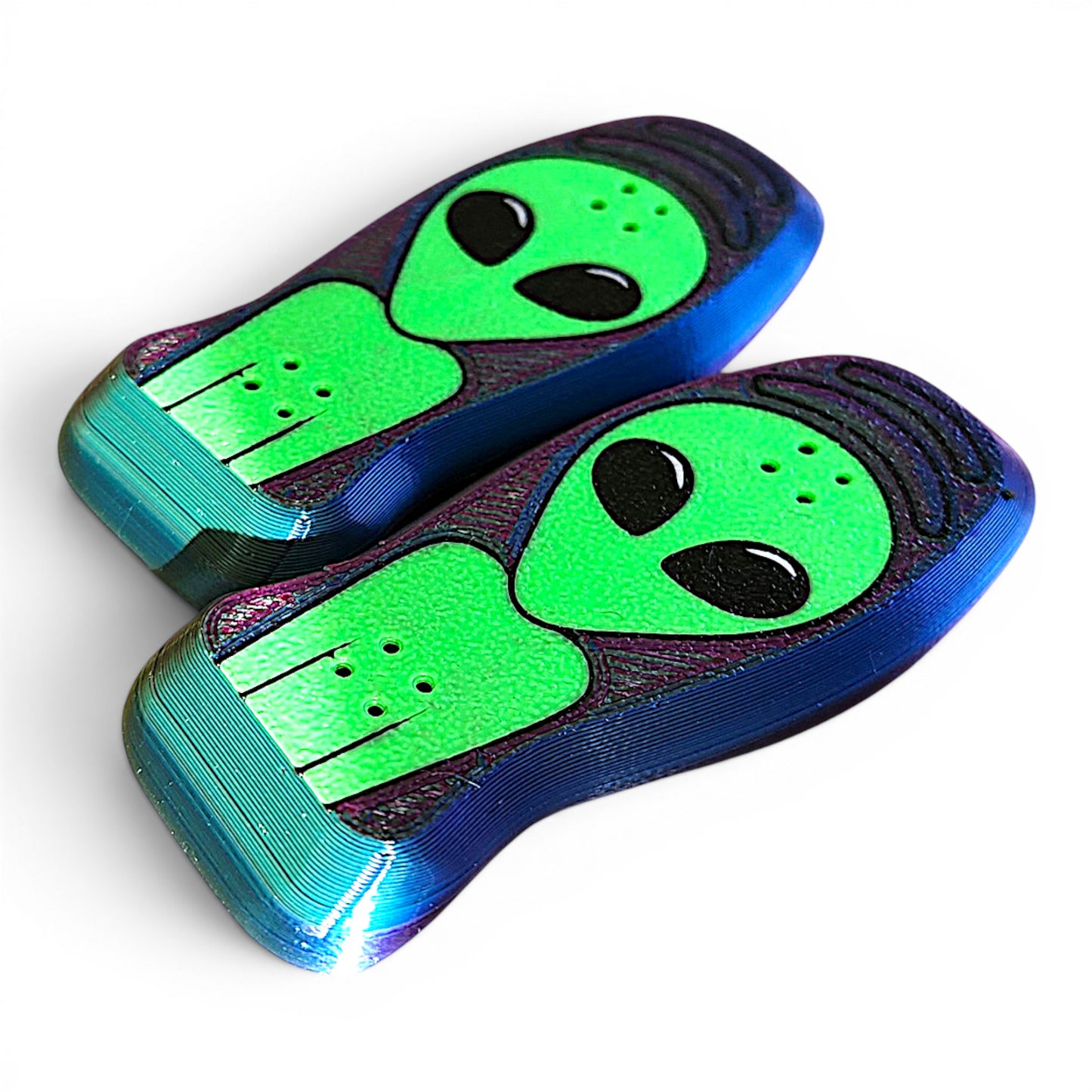 Alien Deck KickFlip
